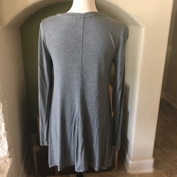 Tunic - Picture 2 of 3